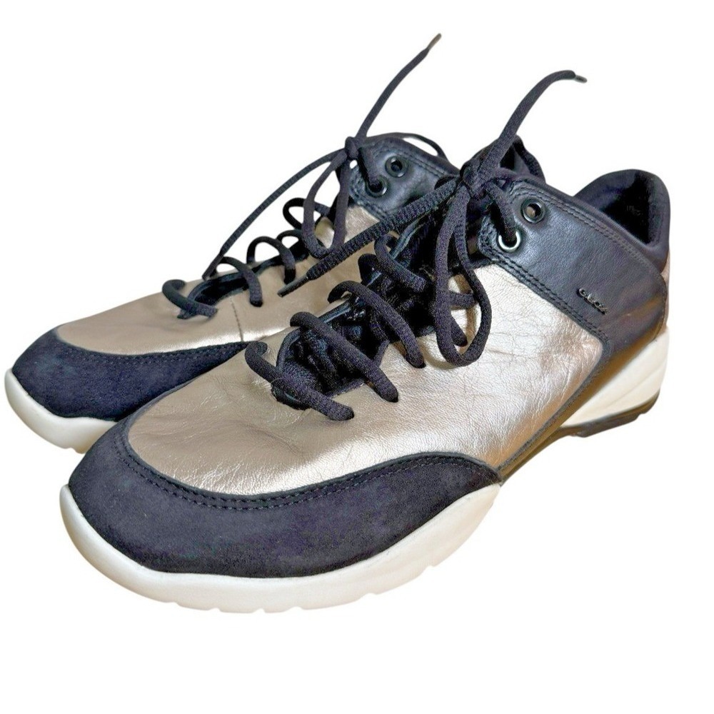 Geox Respira Sneakers Womens 10.5‎ Pre-Owned Low Top Gold Metallic Mixed Leather